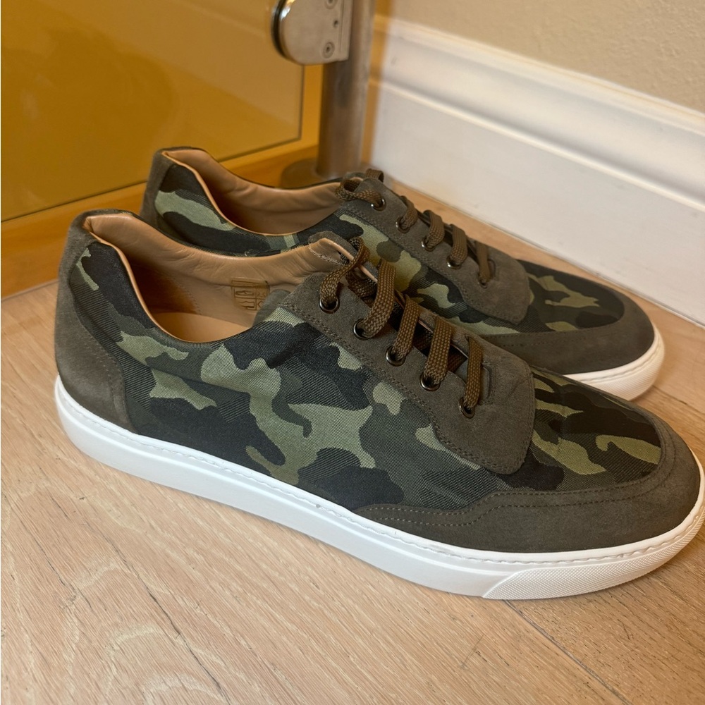 Harrys of London Comouflage Sneakers